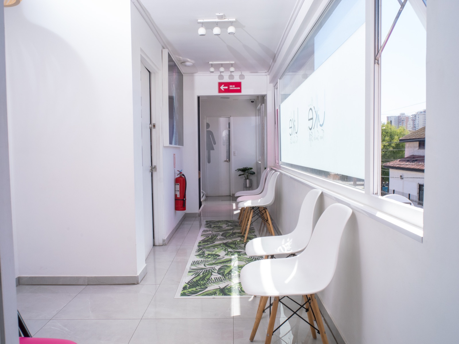 Sala de espera de Clínica Like en Viña del Mar